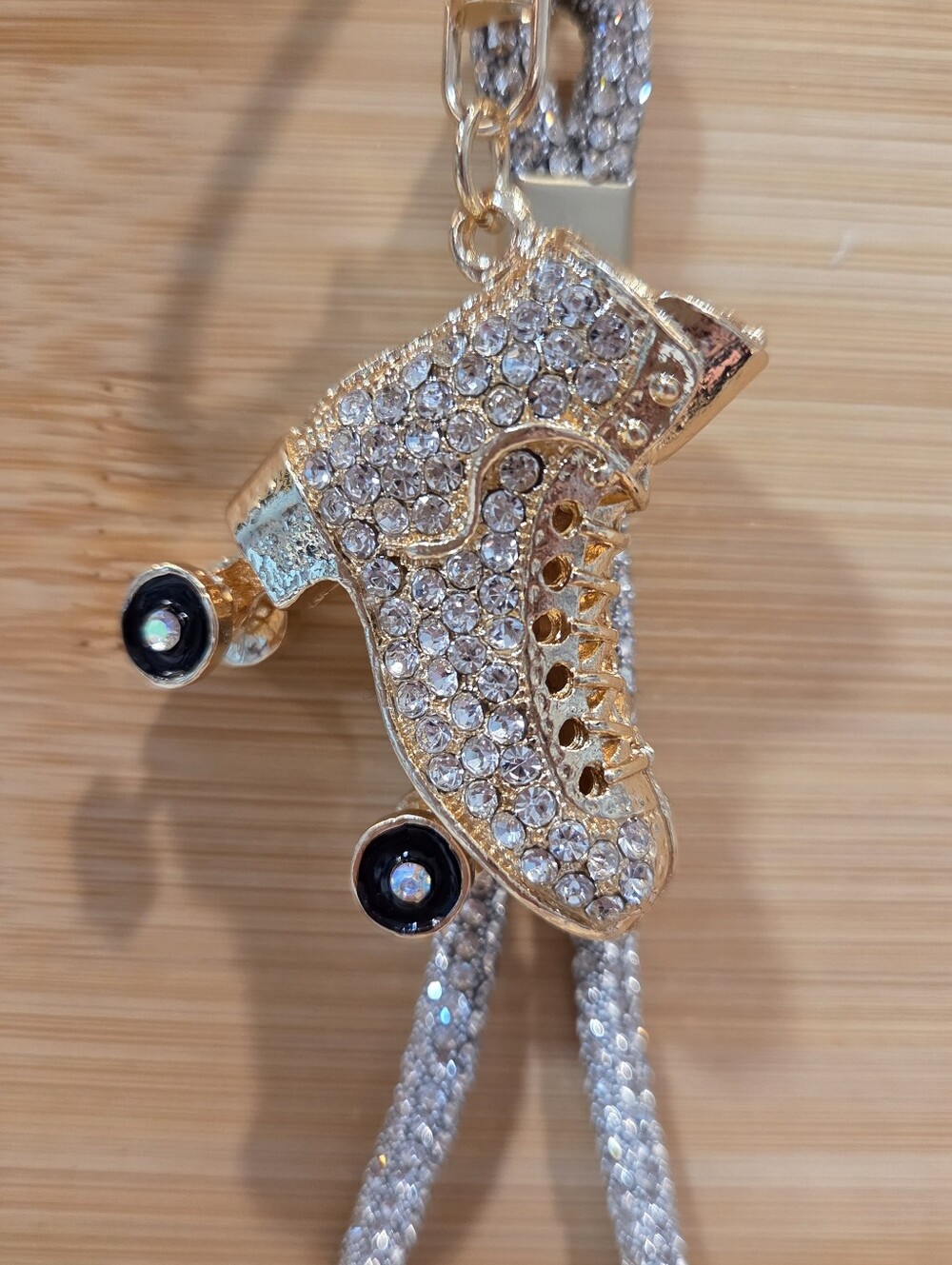 NEW Bling Rhinestone Roller Skate Keychain Crystal Wristlet Purse Charm Gold - Picture 4 of 13